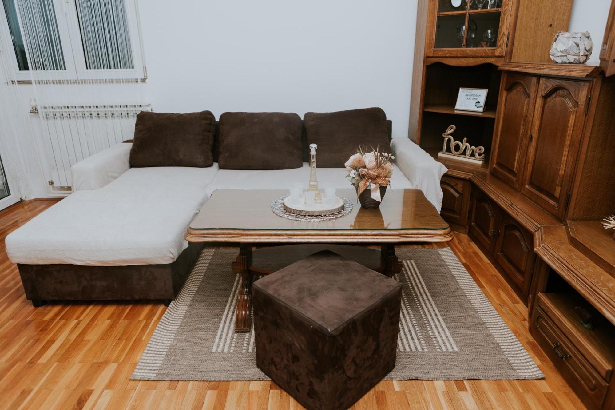 Apartman Antonio Gospic Exterior photo